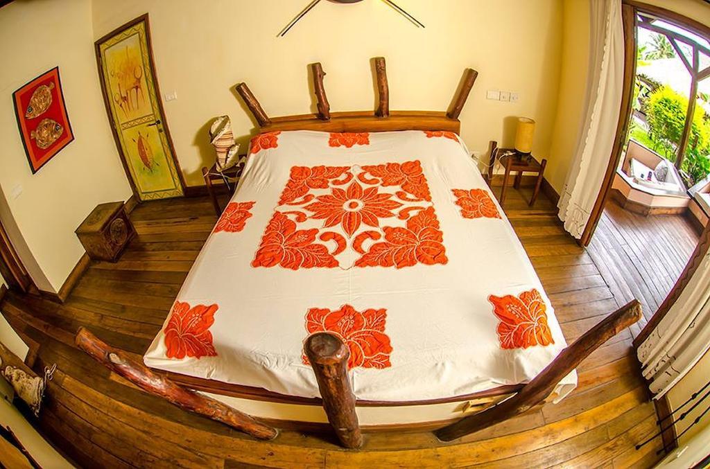 Le Zahir Lodge Ambatoloaka  Pokoj fotografie