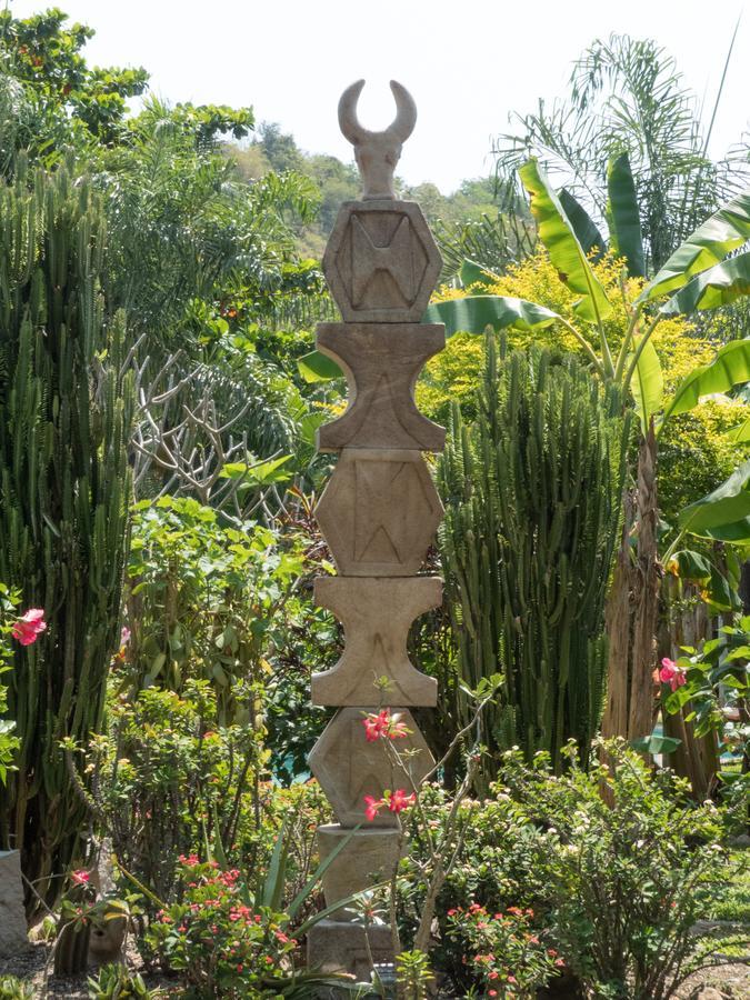 Le Zahir Lodge Ambatoloaka  Exteriér fotografie